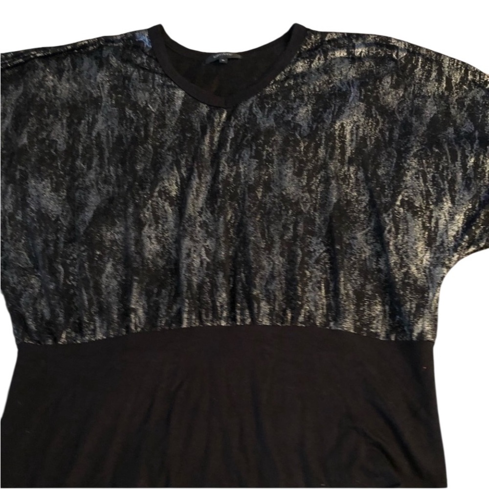 Karen Kane XL black & silver metallic v-neck top banded hem Kimono sleeve